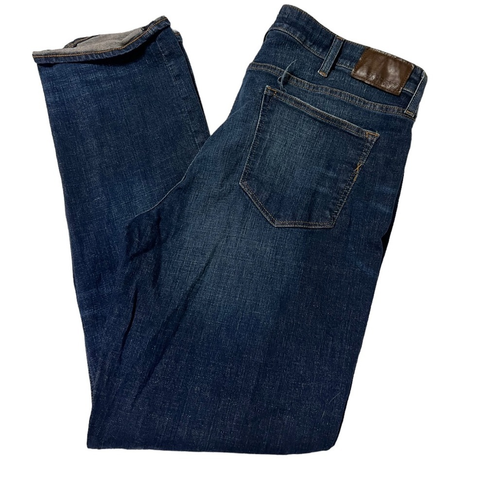Express Classic Straight Stretch Jeans